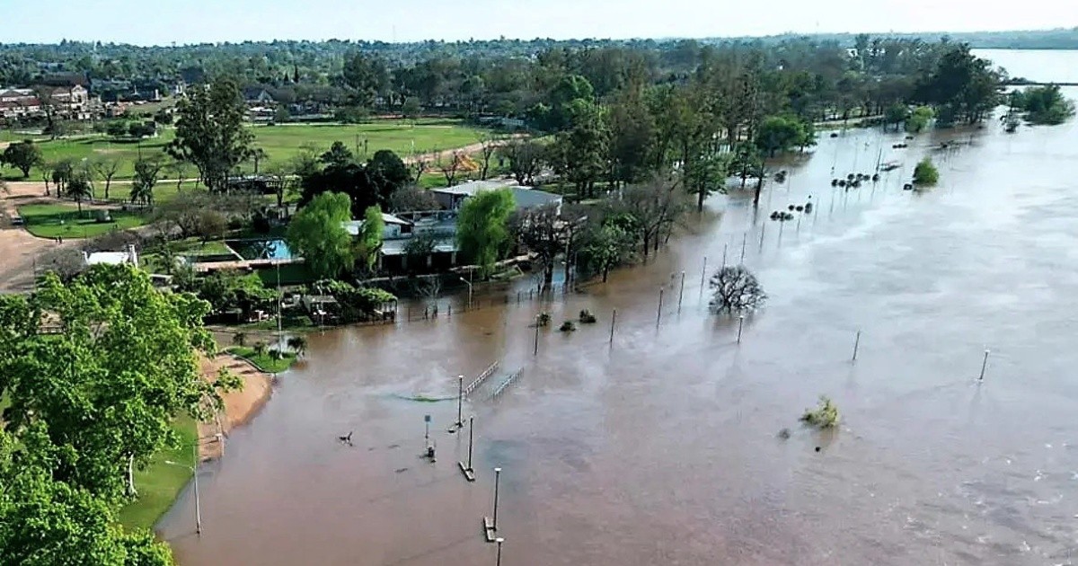 Río Paraná en Rosario: sube 74 cm en un mes y sigue en ascenso por El Niño