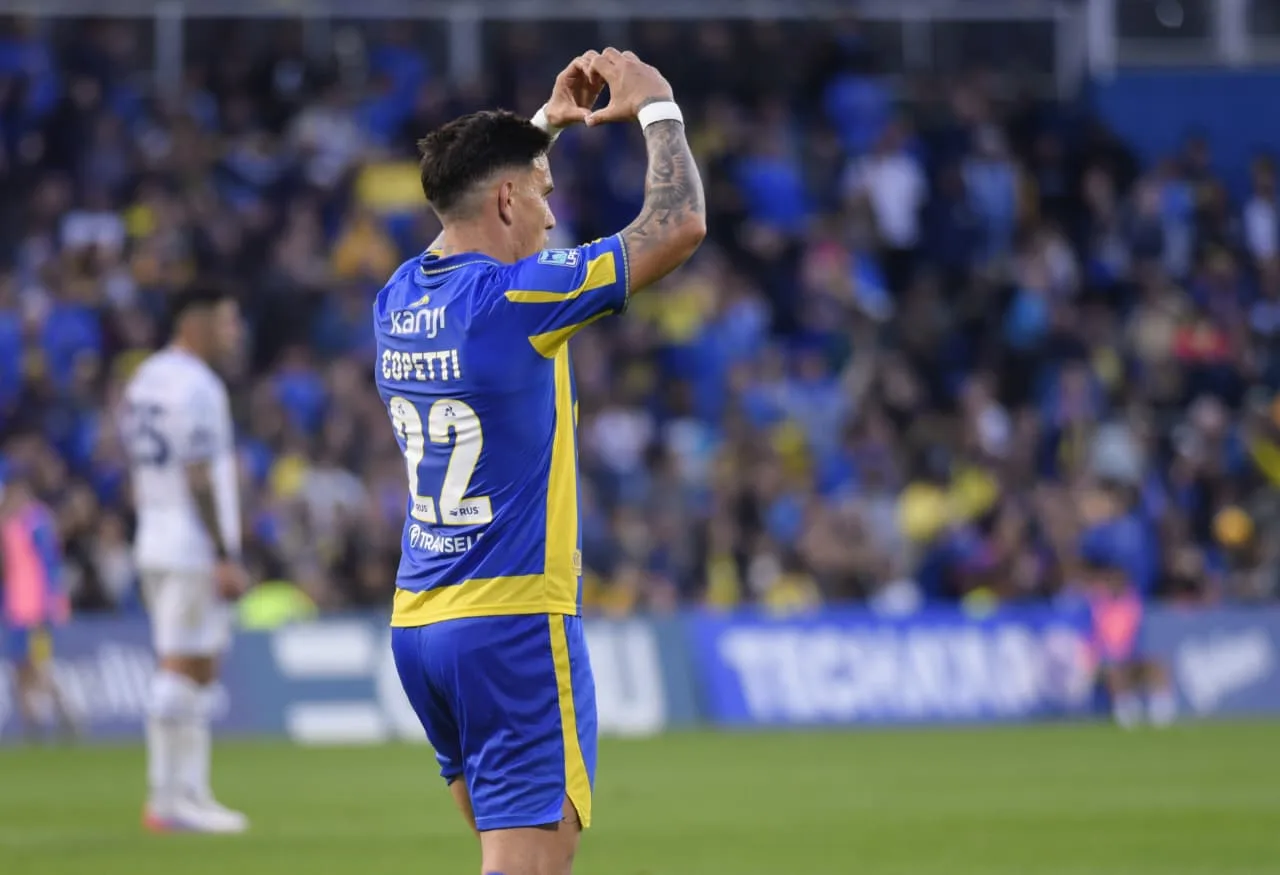 Copetti rompió su sequía en Rosario: el gol que le dio alivio a Central