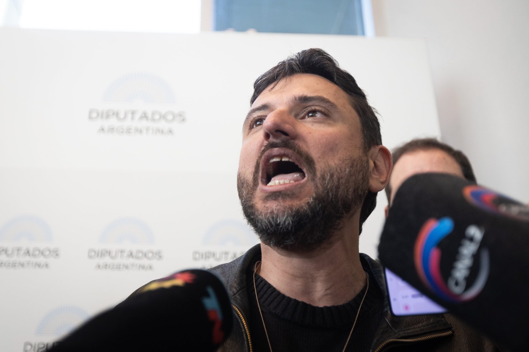 Cruce de Grabois en Diputados: gritos, insultos y debate por Malvinas