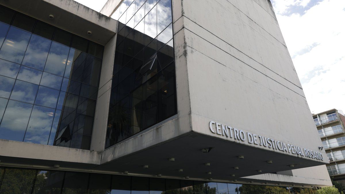 Rosario: imputaron a profesor de música por intento de abuso sexual a una adolescente