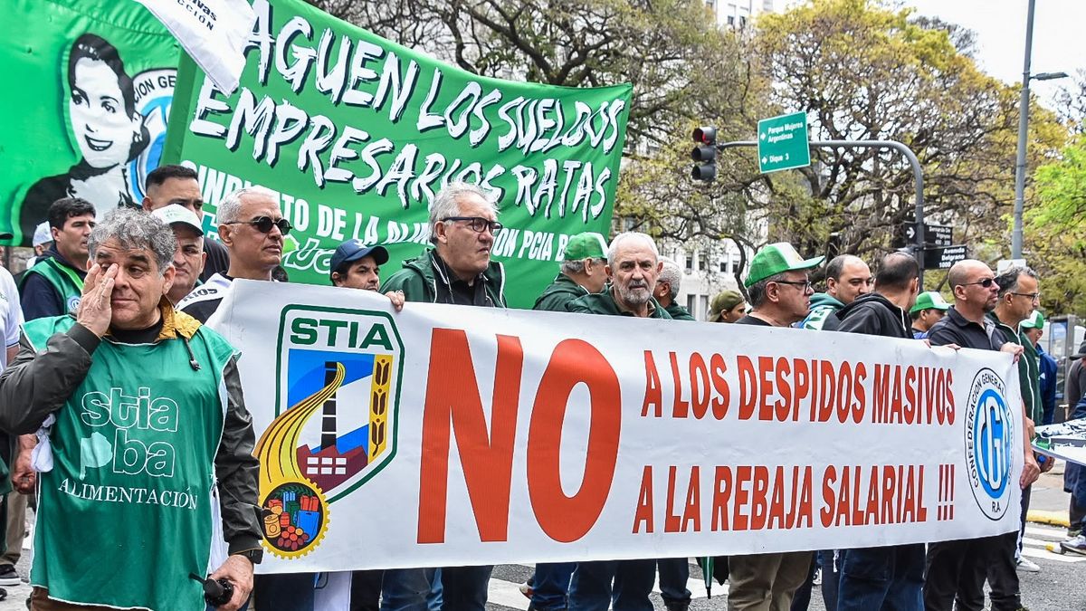 CGT retomó su plan de lucha con una marcha en defensa de la industria nacional