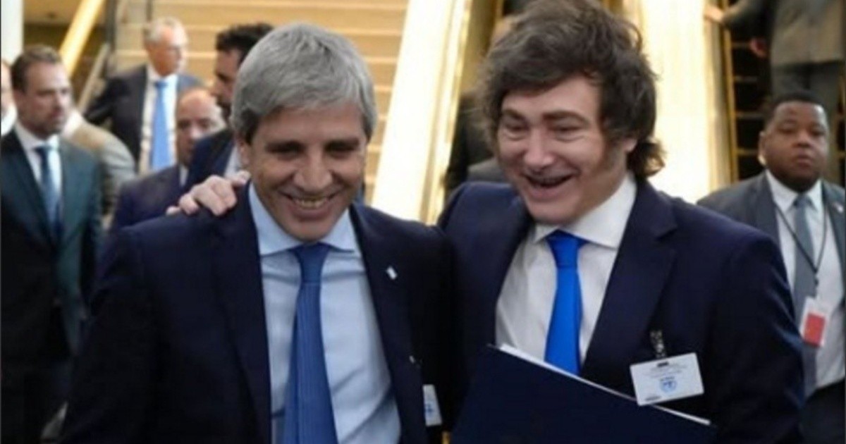 Milei negó la salida de Caputo, habló de USD 125.000 millones y reelección