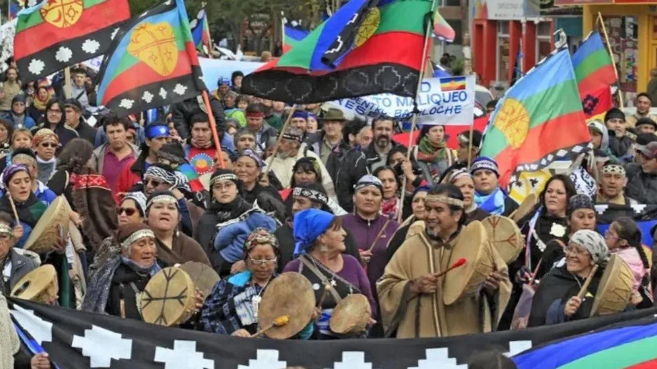 Día de la Raza: pueblos originarios rechazan decreto de Milei
