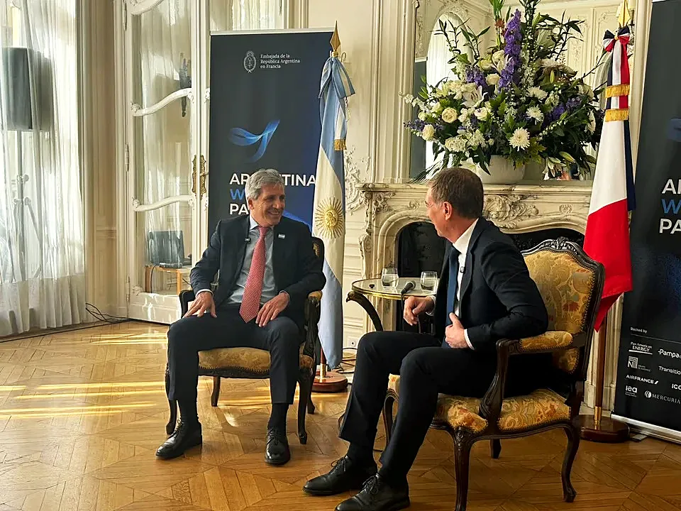Caputo: la ciudadanía argentina se venderá por 350.000 dólares