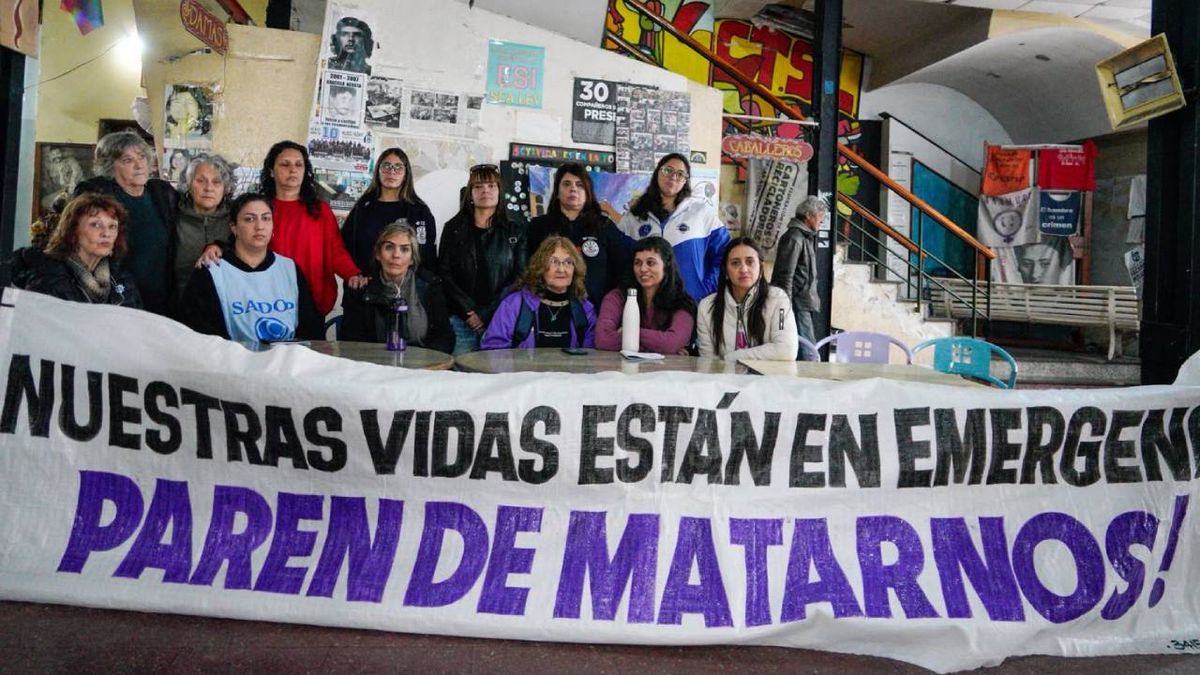 Rosario marcha contra los femicidios: 
